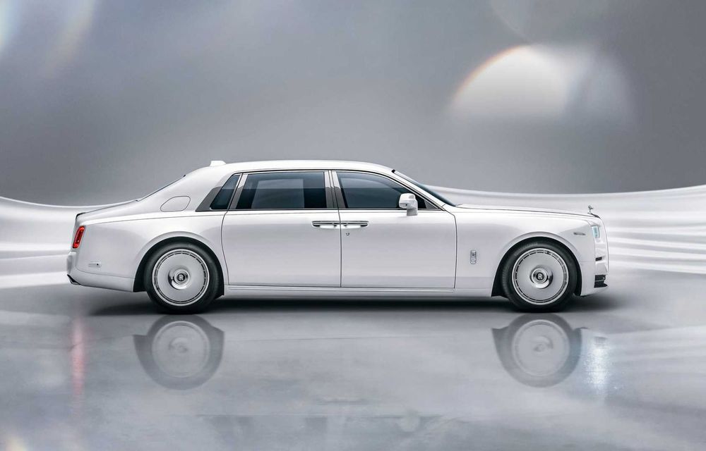 Rolls-Royce anunță îmbunătățiri pentru limuzina Phantom: jante noi și grilă iluminată - Poza 7