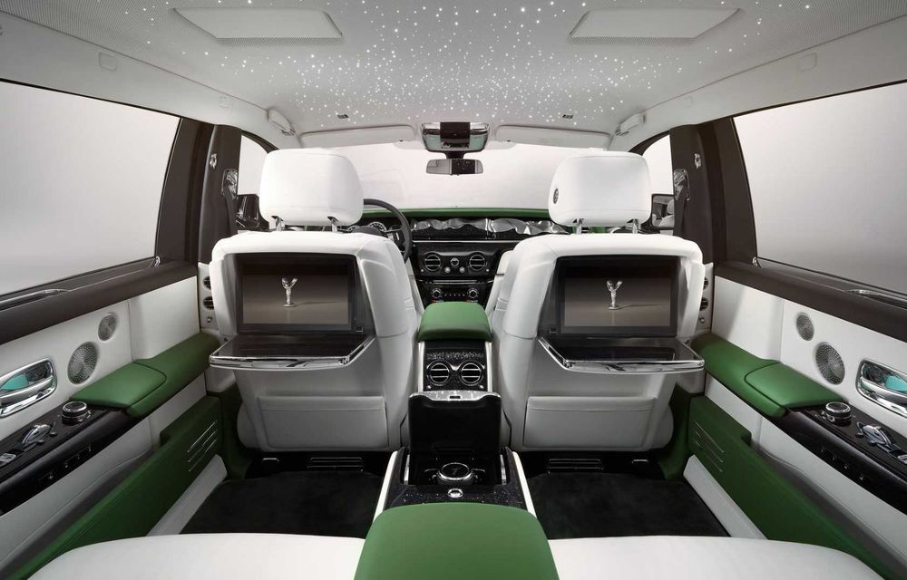 Rolls-Royce anunță îmbunătățiri pentru limuzina Phantom: jante noi și grilă iluminată - Poza 13