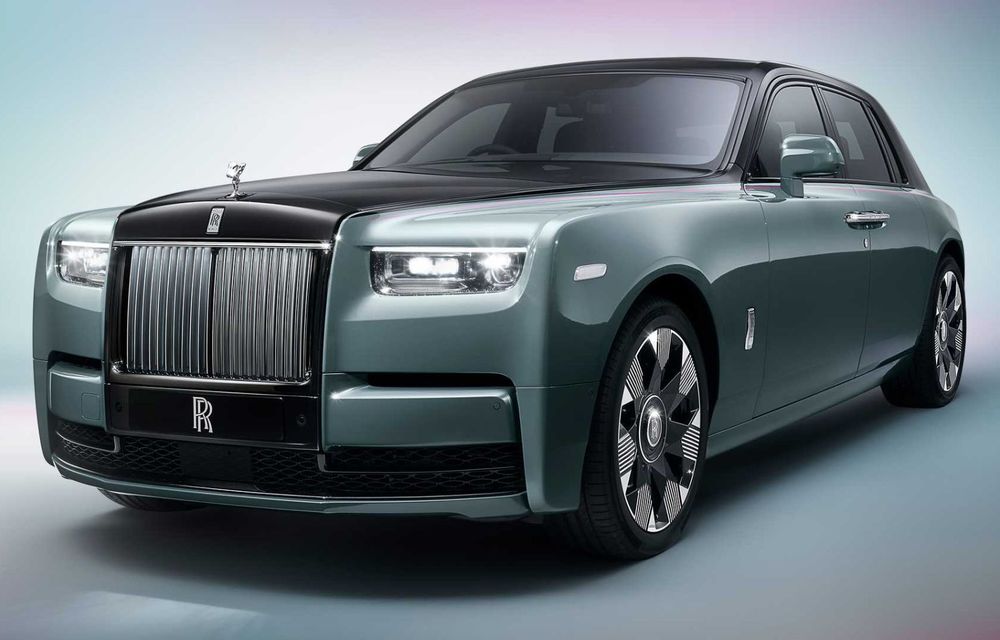 Rolls-Royce anunță îmbunătățiri pentru limuzina Phantom: jante noi și grilă iluminată - Poza 1