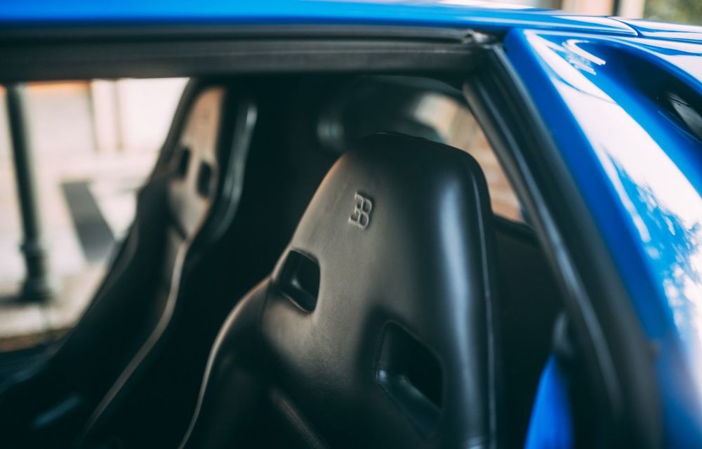 Bugatti Centodieci: Asamblarea unui interior durează aproximativ 4 luni - Poza 13