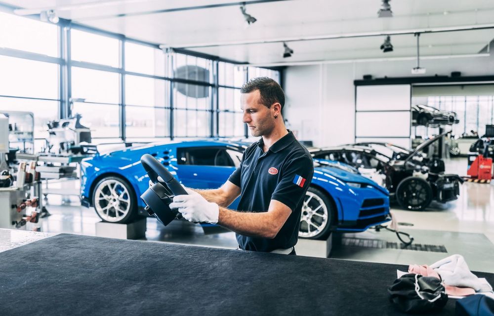 Bugatti Centodieci: Asamblarea unui interior durează aproximativ 4 luni - Poza 5