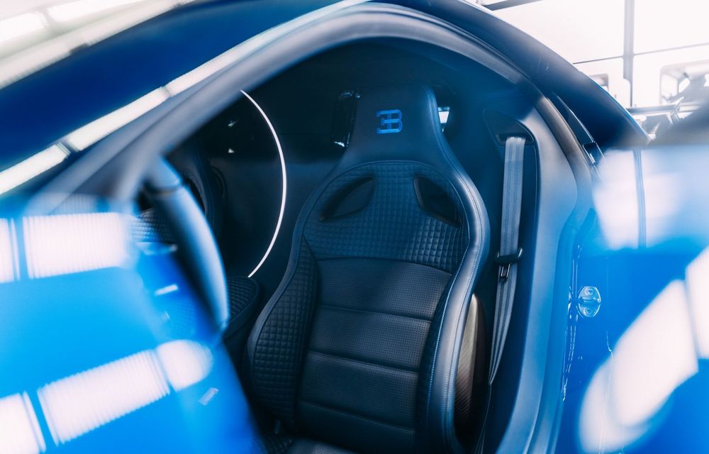 Bugatti Centodieci: Asamblarea unui interior durează aproximativ 4 luni - Poza 9