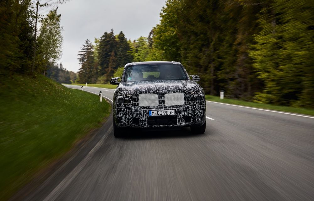 Imagini cu viitorul BMW XM din timpul testelor dinamice: V8 + motor electric, 650 CP - Poza 3