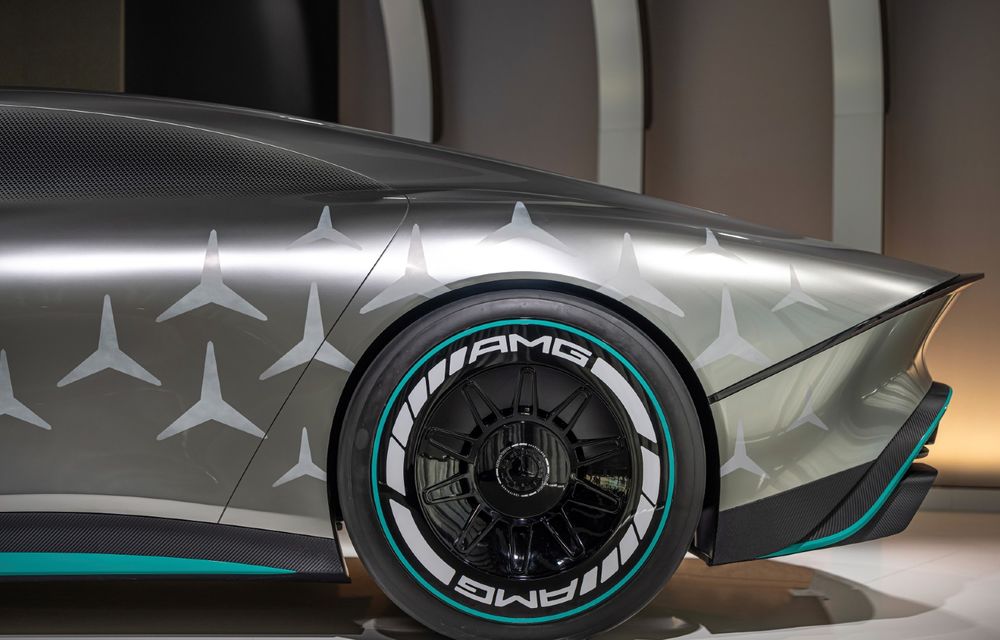 Mercedes Vision AMG, un concept care anunță un viitor rival electric pentru Porsche Taycan - Poza 27