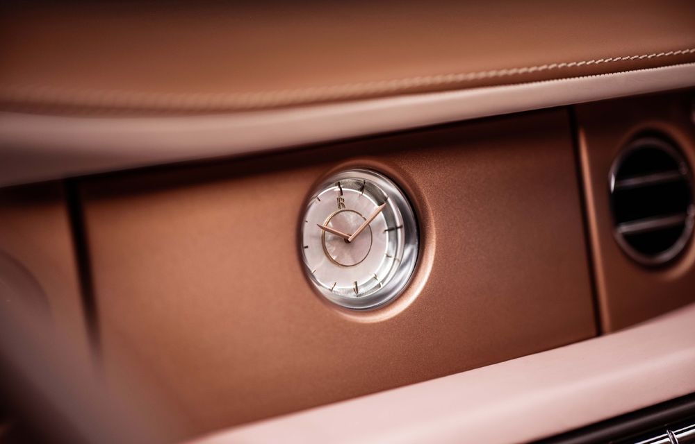 Rolls-Royce prezintă al doilea exemplar Boat Tail: preț estimat la 26 de milioane de euro - Poza 39