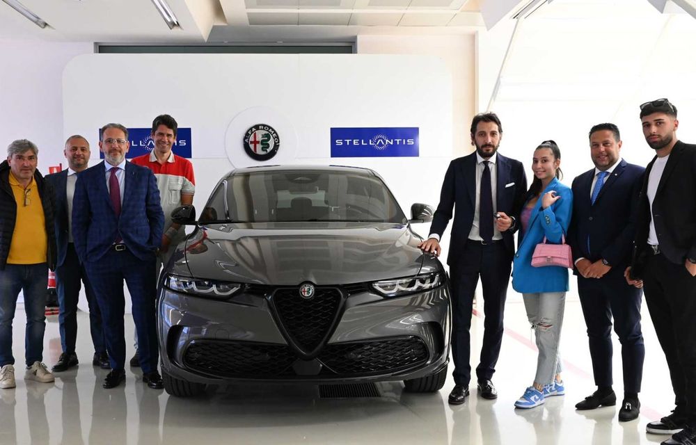 Alfa Romeo: Primele 3 exemplare Tonale au fost livrate clienților - Poza 3