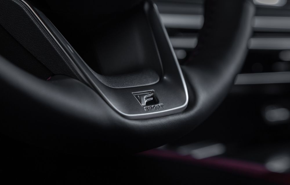 Noul Lexus RX. Design nou și motoare electrificate, inclusiv un hibrid cu încărcare la priză - Poza 55