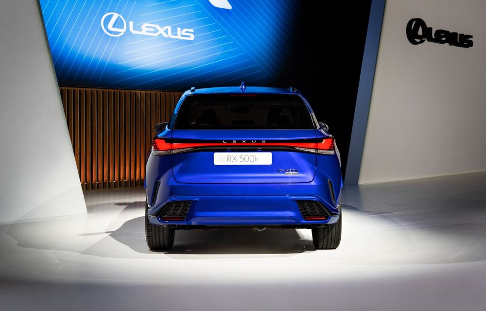 Noul Lexus RX. Design nou și motoare electrificate, inclusiv un hibrid cu încărcare la priză - Poza 31
