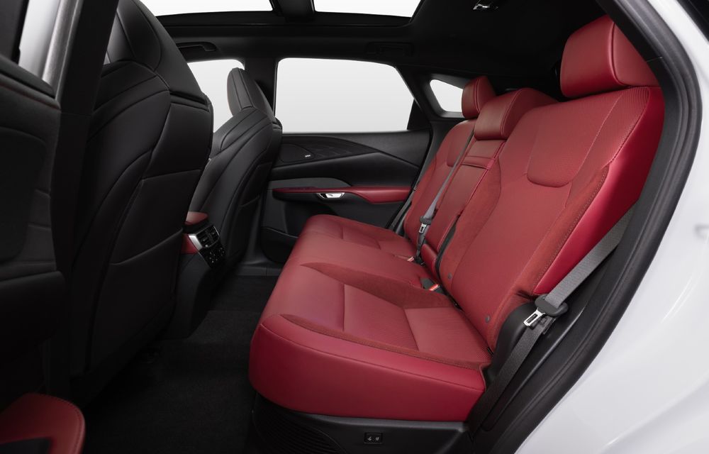 Noul Lexus RX. Design nou și motoare electrificate, inclusiv un hibrid cu încărcare la priză - Poza 54