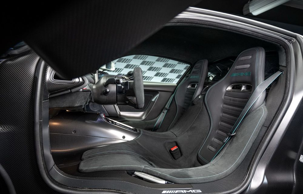 Versiunea de producție a lui Mercedes-AMG One debutează cu 1.063 CP și motor derivat din F1 - Poza 13