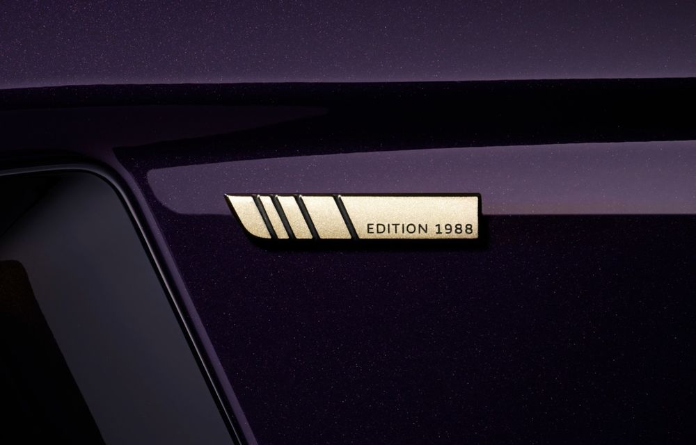 Ediție limitată Jaguar F-Pace SVR Edition 1988: culori speciale exclusive și producție limitată la 394 de exemplare - Poza 5