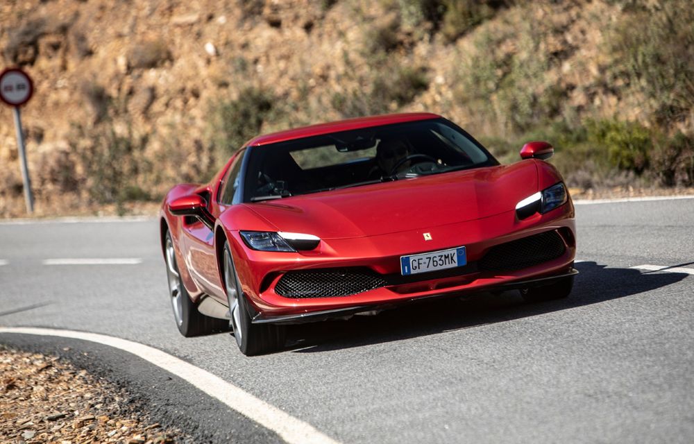 Ferrari nu va construi mașini complet autonome, pentru a păstra „emoția” condusului - Poza 1