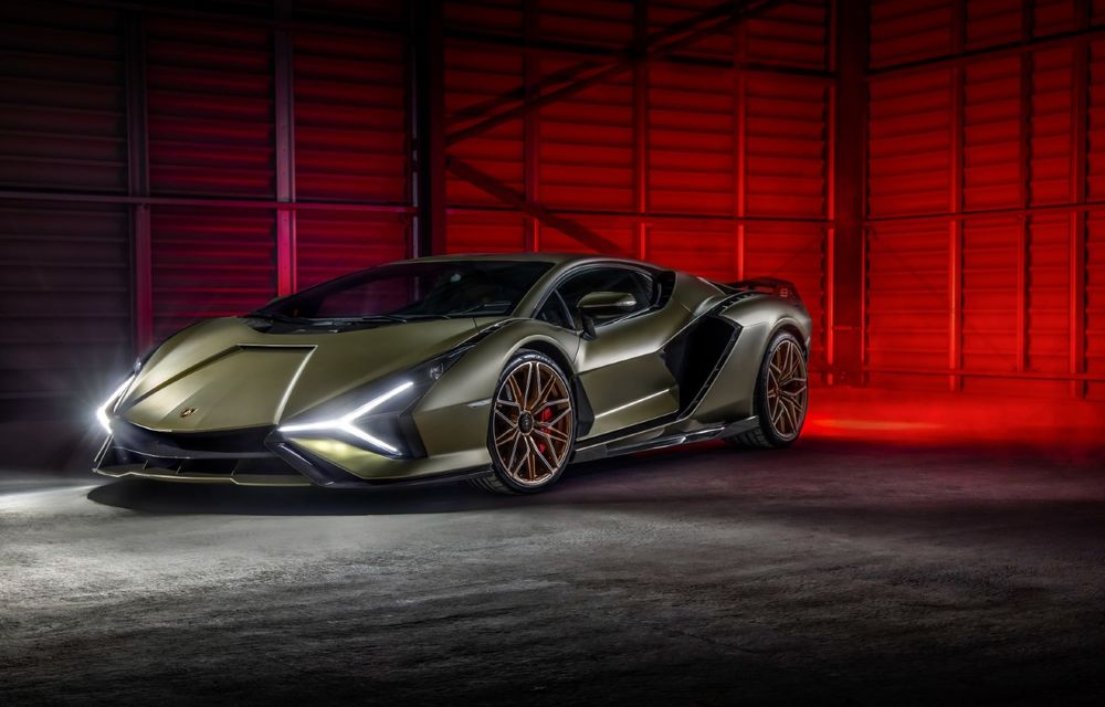 Șeful de design Lamborghini: Viitoarele modele electrificate vor arăta ca nave spațiale - Poza 2