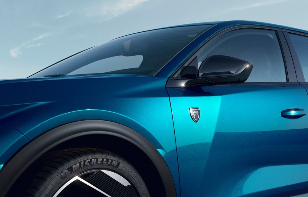Peugeot prezintă noul 408: geamănul lui Citroen C5 X va primi și versiune pur electrică - Poza 13