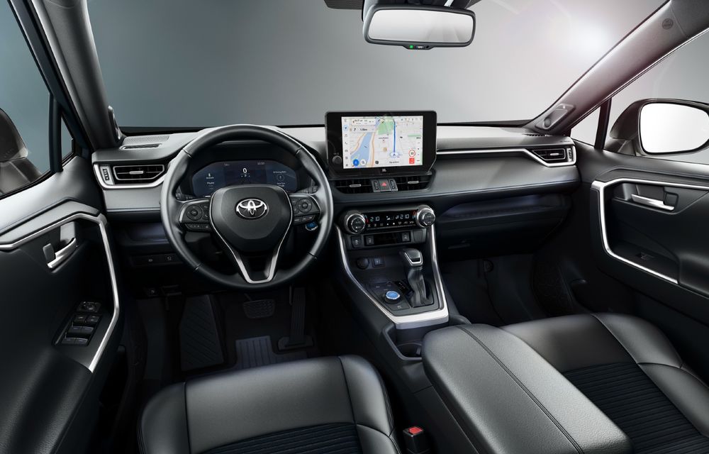 Noutăți pentru Toyota RAV4: sistem multimedia nou, cu ecran de 10.5 inch și afișaj digital nou - Poza 2