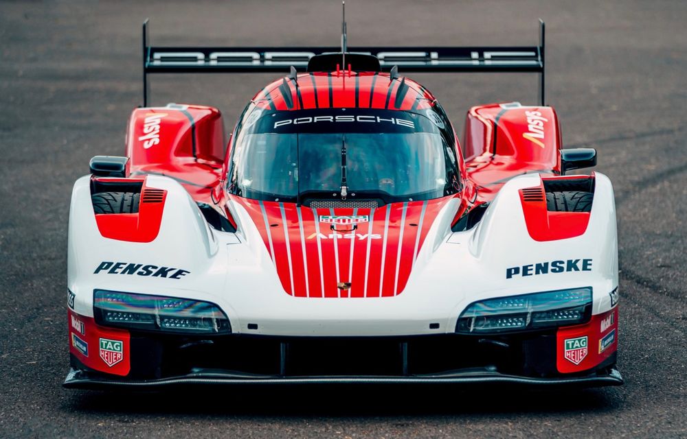 Noul Porsche 963, un prototip hibrid de 680 de cai putere. Va concura la Daytona, Sebring și Le Mans în 2023 - Poza 14