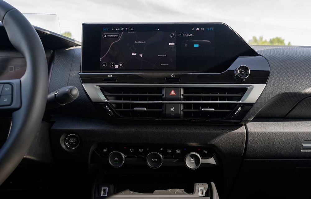 Citroen lansează noul C4 X: are și versiune electrică cu 360 km autonomie - Poza 11