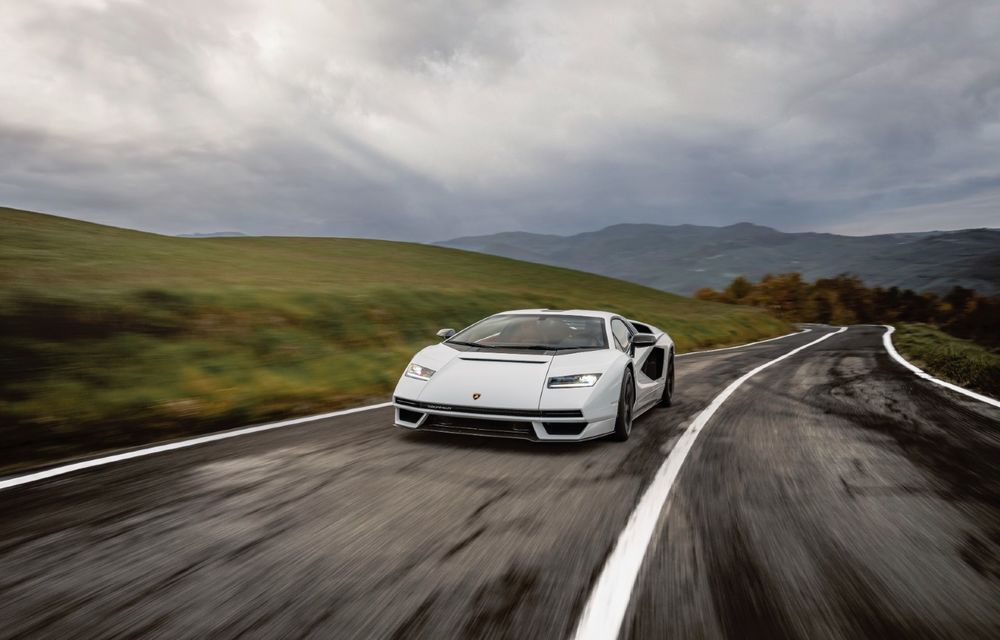 Lamborghini investește 1.8 miliarde de euro în modele electrificate - Poza 2