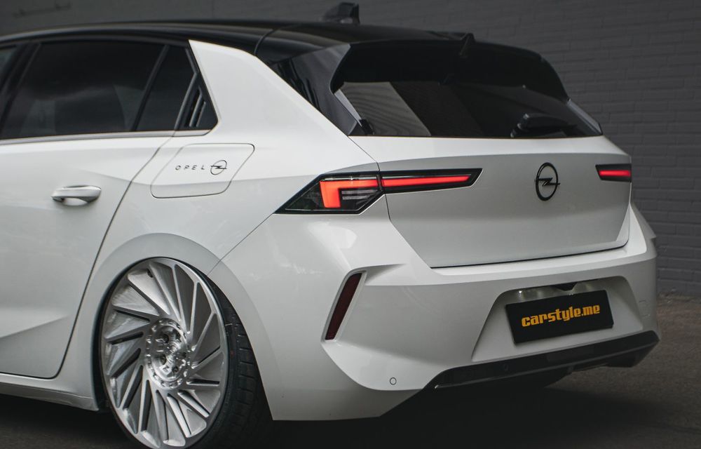 Exemplar unicat bazat pe Opel Astra: suspensie pneumatică și jante de 20 de inch - Poza 5