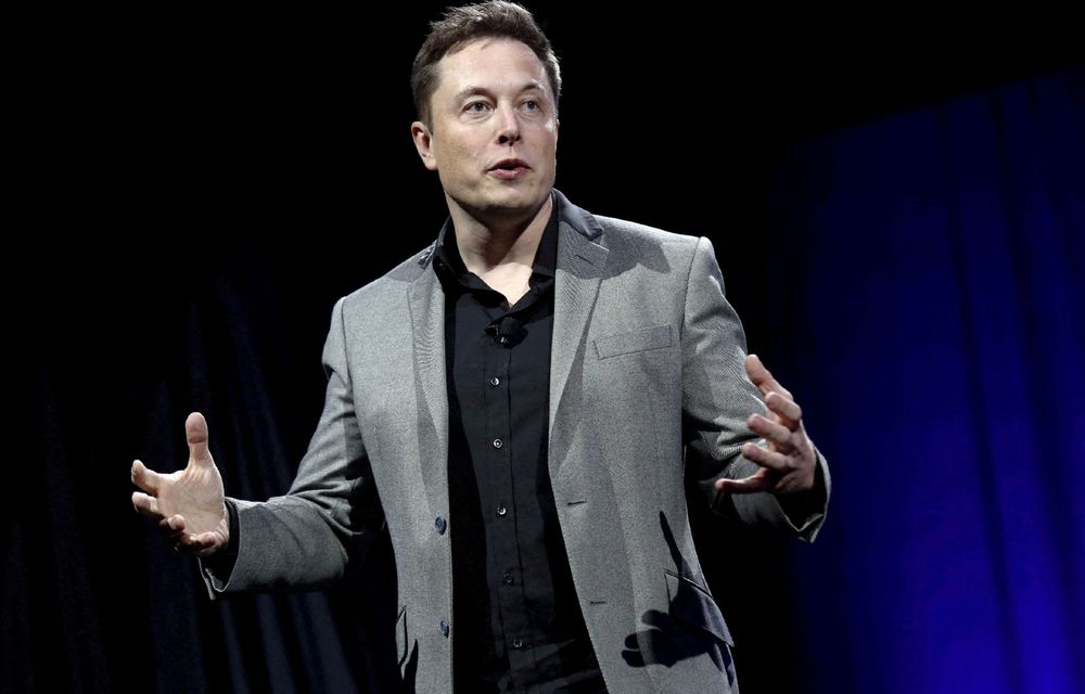 Elon Musk: Sperăm ca livrările lui Cybertruck să înceapă la mijlocul lui 2023 - Poza 1