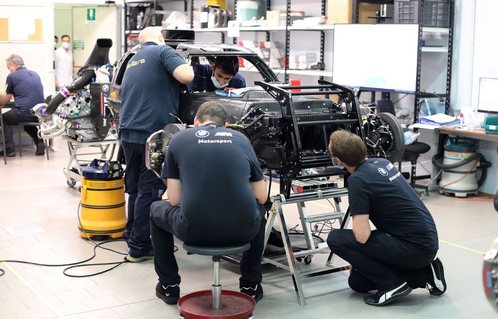 BMW revine la Le Mans în 2024 cu un prototip hibrid - Poza 26