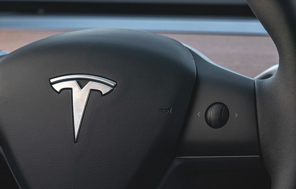 Tesla: Producție de două milioane de mașini pe an, până la sfârșitul lui 2022 - Poza 1
