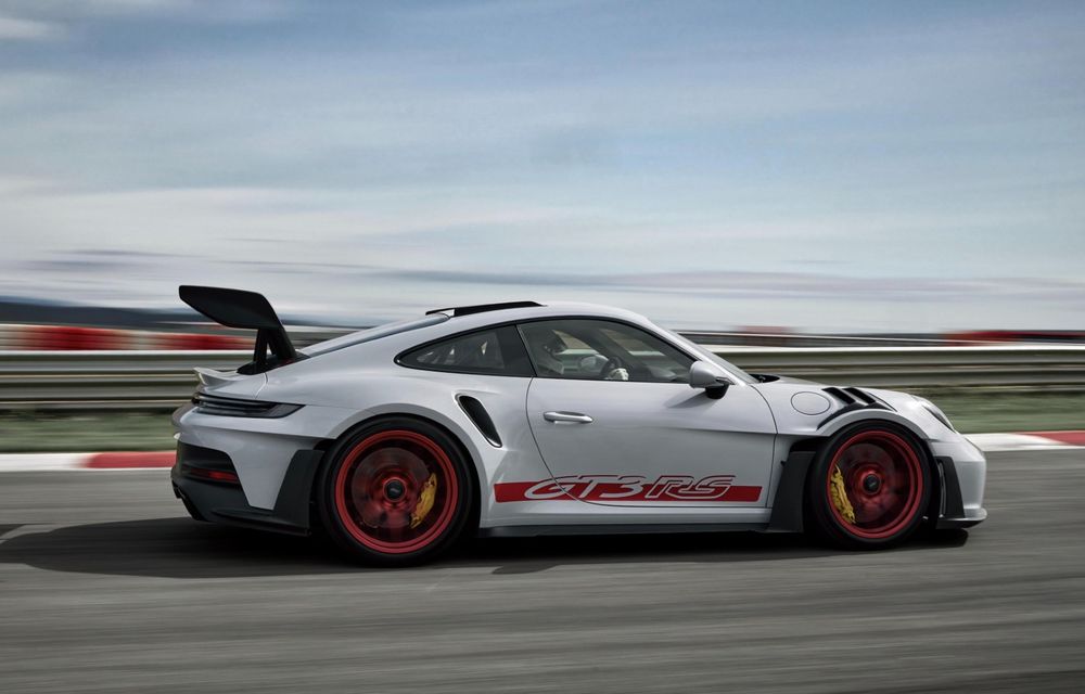 Acesta este noul Porsche 911 GT3 RS: 525 de cai putere și preț de 229.000 de euro - Poza 9