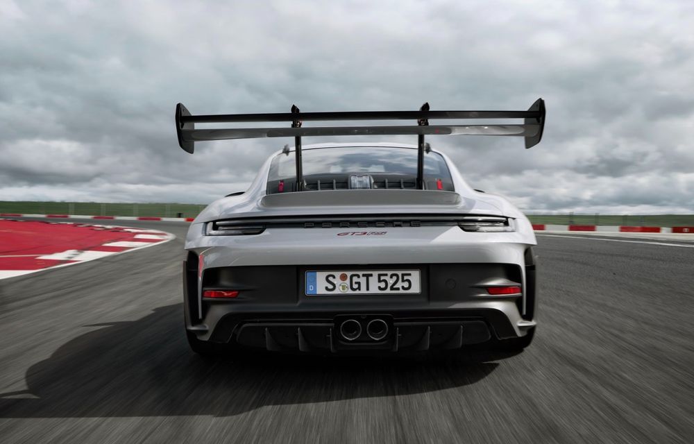 Acesta este noul Porsche 911 GT3 RS: 525 de cai putere și preț de 229.000 de euro - Poza 13
