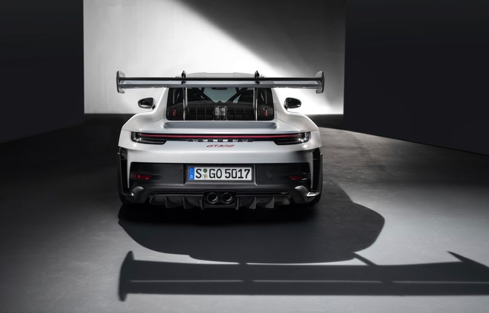Acesta este noul Porsche 911 GT3 RS: 525 de cai putere și preț de 229.000 de euro - Poza 17