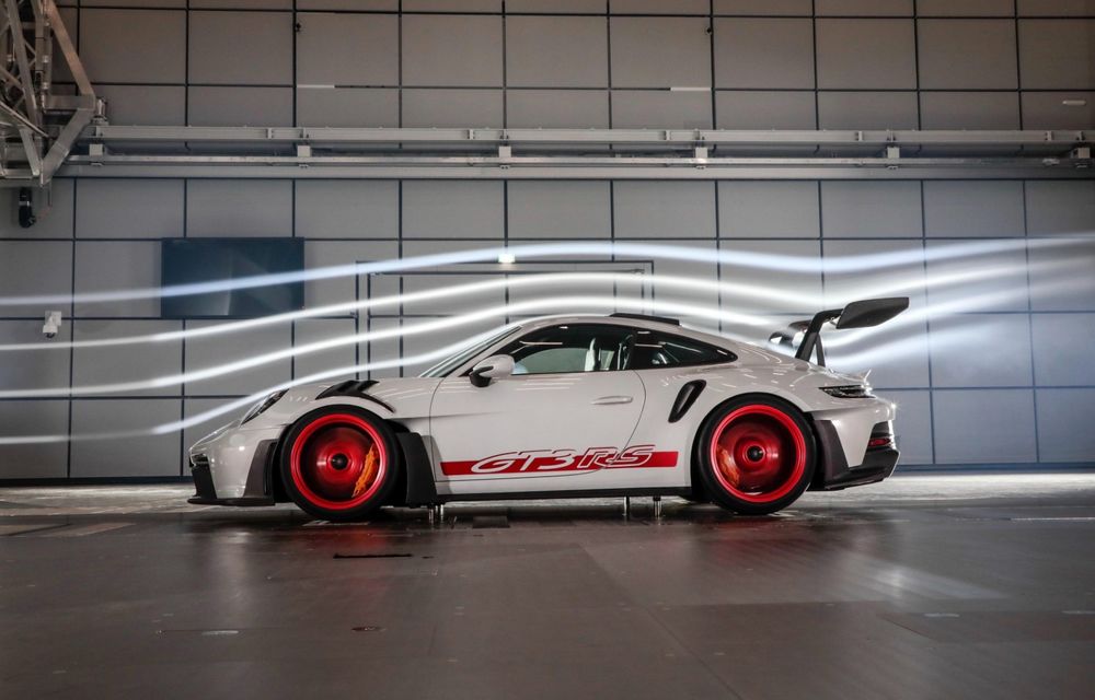 Acesta este noul Porsche 911 GT3 RS: 525 de cai putere și preț de 229.000 de euro - Poza 10