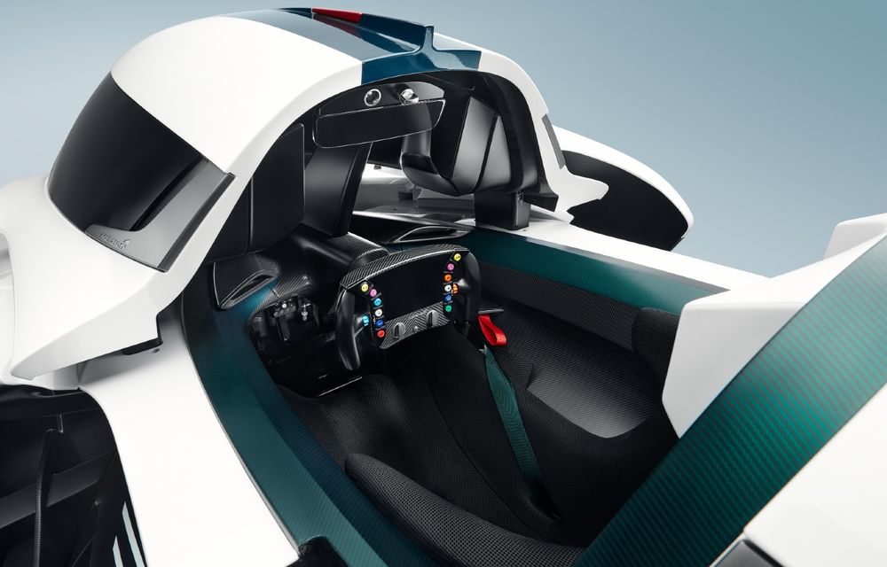 Noul McLaren Solus GT, o mașină de Formula 1 de serie: motor V10 de 840 de cai putere - Poza 8