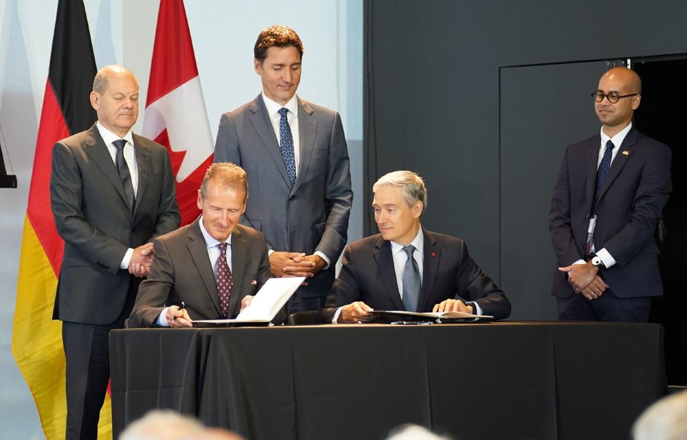 Volkswagen și Mercedes-Benz semnează un acord cu Canada pentru accesul la materii prime și resurse pentru baterii - Poza 2