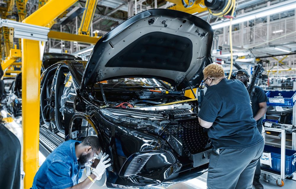 Noul Mercedes-Benz EQS SUV a intrat în producție. Este asamblat în SUA - Poza 4