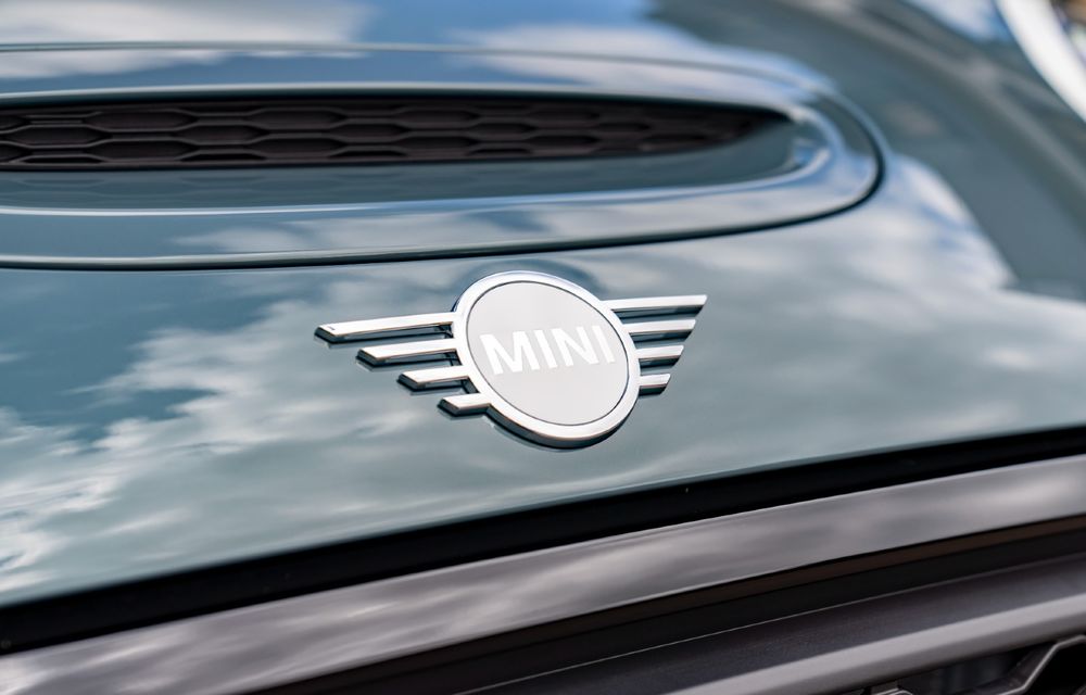 Mini lansează ediția specială Multitone Edition pentru modelele Hatch și Clubman - Poza 109