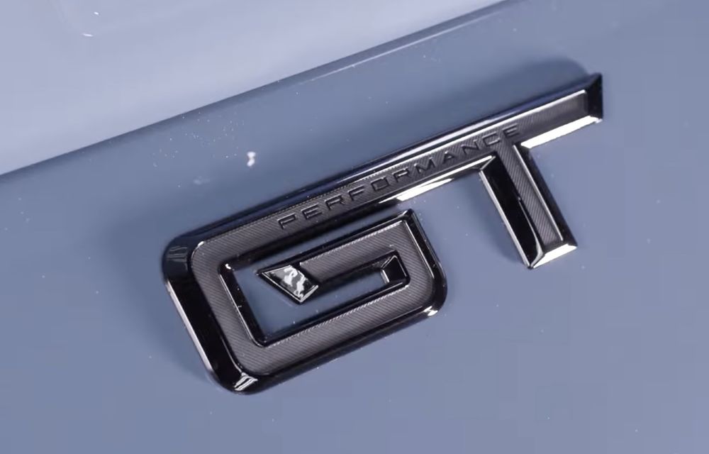 Emblema viitorului Ford Mustang GT, dezvăluită într-un teaser nou - Poza 1