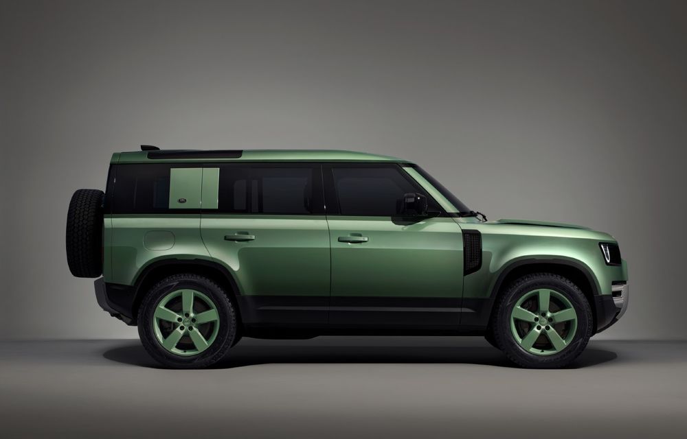 Ediție aniversară Land Rover Defender pentru 75 de ani de la debutul modelului - Poza 7