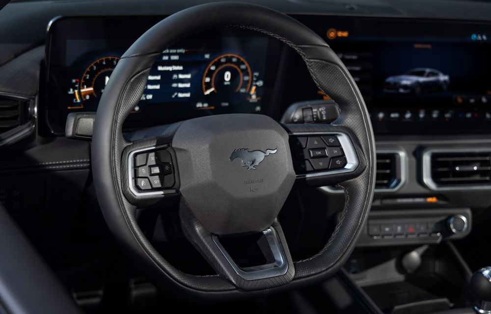 Ford prezintă noua generație Mustang: păstrează motorul V8 și cutia manuală - Poza 21