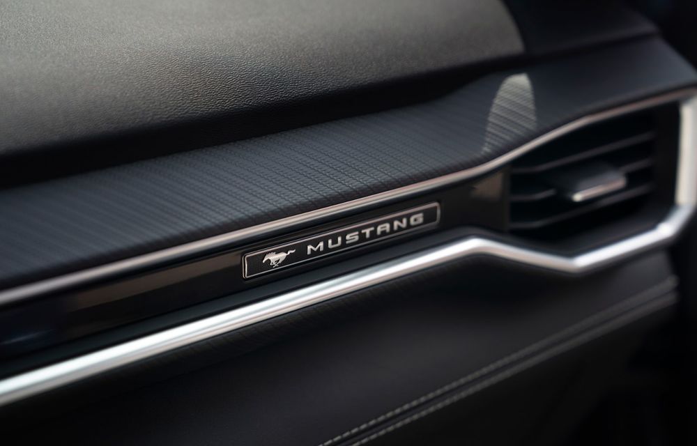 Ford prezintă noua generație Mustang: păstrează motorul V8 și cutia manuală - Poza 23