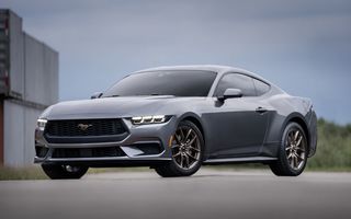 Ford prezintă noua generație Mustang: păstrează motorul V8 și cutia manuală