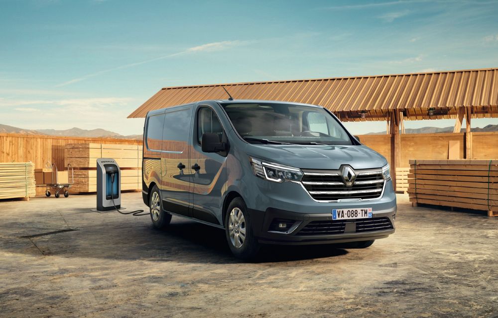 Renault Trafic primește o versiune electrică. Noul Van E-Tech are autonomie de 240 de kilometri - Poza 1