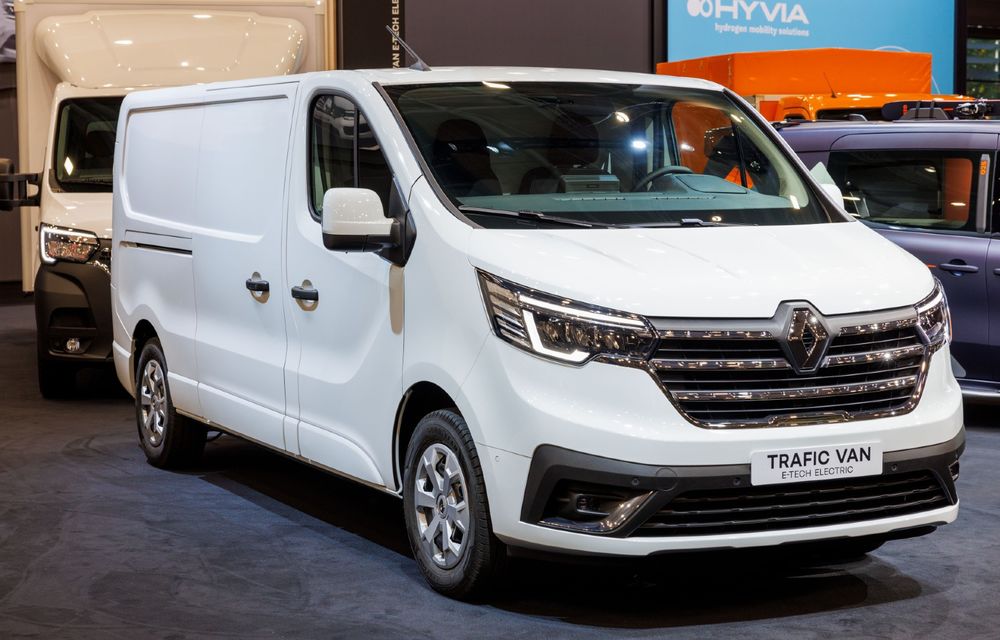 Renault Trafic primește o versiune electrică. Noul Van E-Tech are autonomie de 240 de kilometri - Poza 5