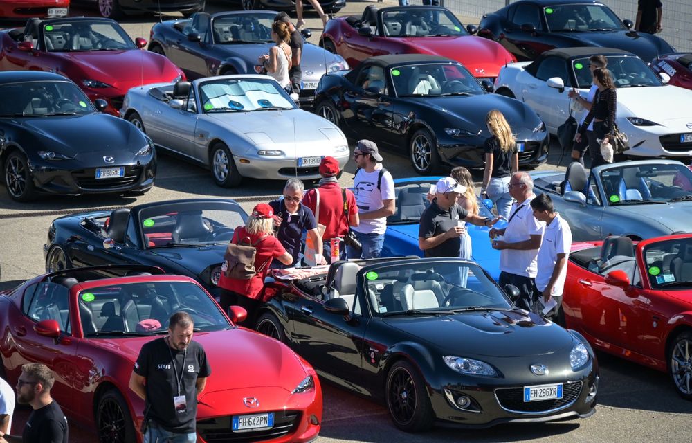 Întâlnire de Cartea Recordurilor: peste 700 de exemplare Mazda MX-5 au fost prezente la un eveniment special în Italia - Poza 47