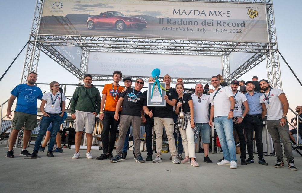 Întâlnire de Cartea Recordurilor: peste 700 de exemplare Mazda MX-5 au fost prezente la un eveniment special în Italia - Poza 88