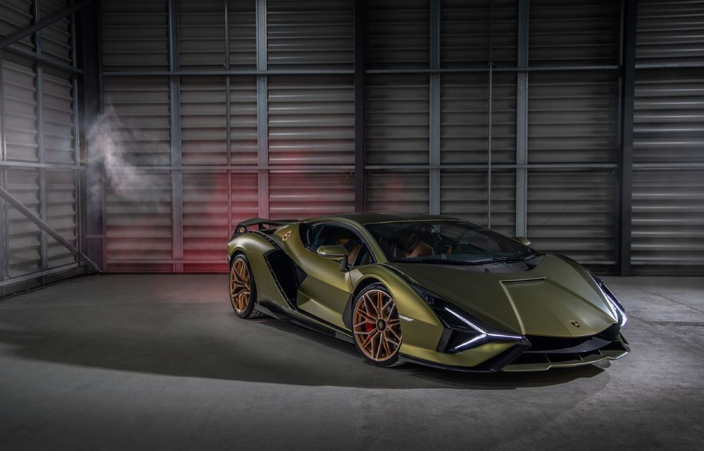 Adio, Lamborghini Aventador! Supercarul italian a ieșit din producție - Poza 41