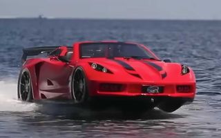 Faceți cunoștință cu Jet Car, un Corvette care merge pe apă