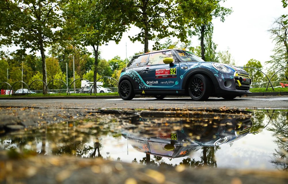 Primul Mini electric de curse din lume, dezvoltat în România, obține un podium în duelul cu mașinile convenționale - Poza 17