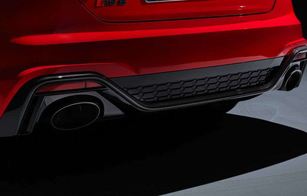 Audi lansează pachetele Competition și Competition Plus pentru RS 4 și RS 5 în Europa - Poza 12