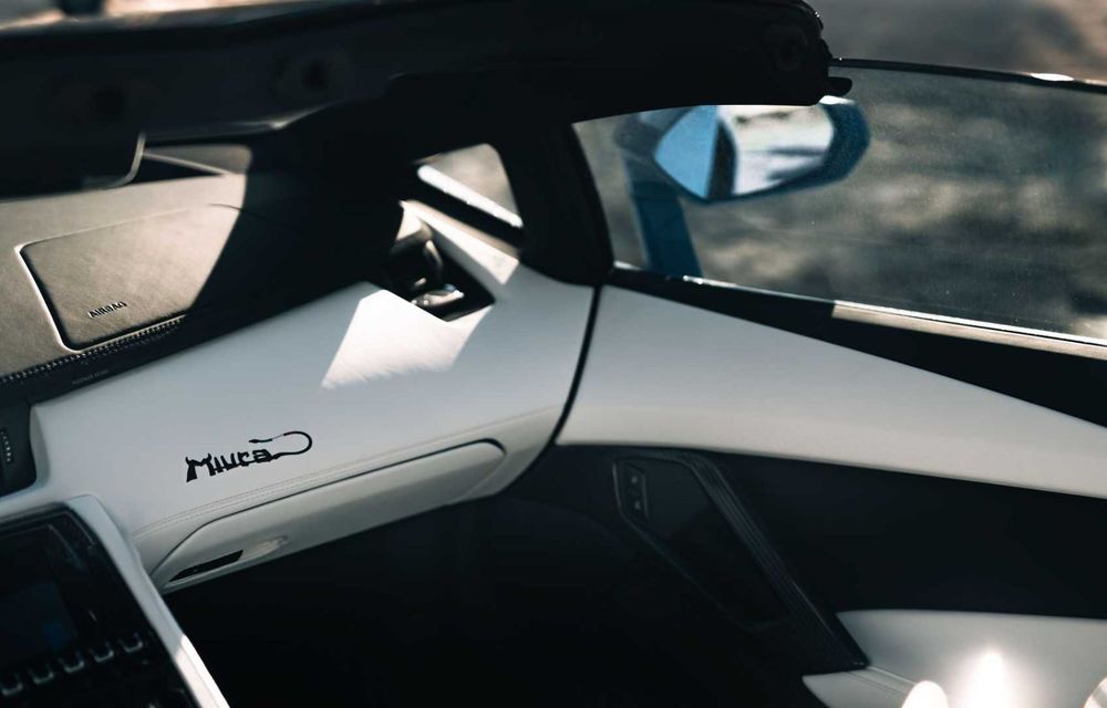Ultimul Lamborghini Aventador este un omagiu adus unicatului Miura Roadster - Poza 21