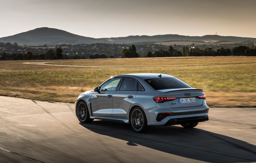 Noul Audi RS3 Performance: viteză maximă de 300 de km/h și producție de 300 de exemplare - Poza 99
