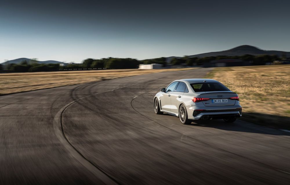 Noul Audi RS3 Performance: viteză maximă de 300 de km/h și producție de 300 de exemplare - Poza 102